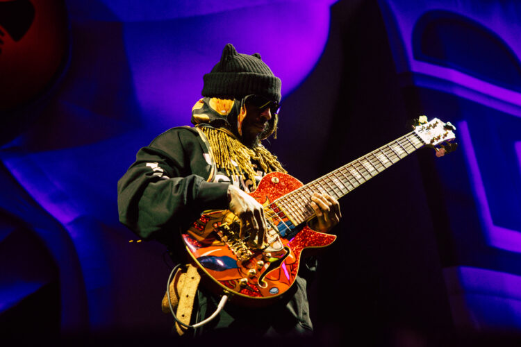 Permalink to LIVE REVIEW + PHOTOS: Thundercat in Boston, MA (10.30.25) LIVE REVIEW + PHOTOS: Thundercat in Boston, MA (10.30.25)