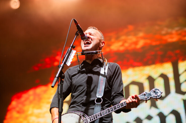 Permalink to PHOTOS: Seisiún Day One – Dropkick Murphys, The Hold Steady + more in Boston, MA (09.07.25) PHOTOS: Seisiún Day One – Dropkick Murphys, The Hold Steady + more in Boston, MA (09.07.25)