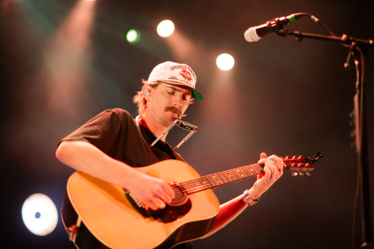 PHOTOS: Dylan Gossett, Kingfishr, in Boston, MA (09.26.25)