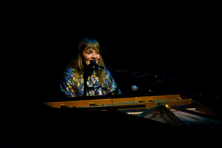 LIVE REVIEW + PHOTOS: Oh Wonder in Boston, MA (04.15.26)