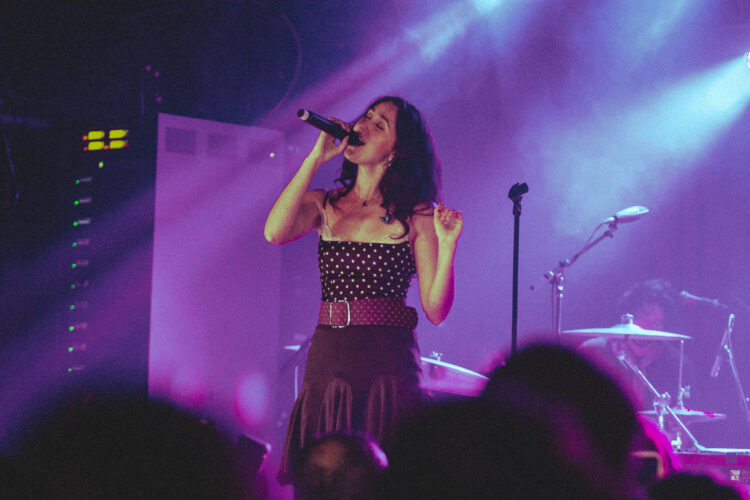PHOTOS: Em Beihold in Boston, MA (05.26.26)