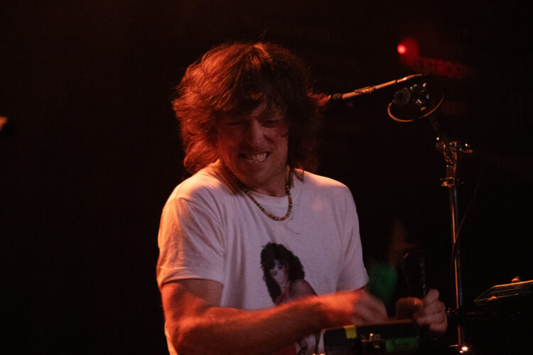 LIVE REVIEW + PHOTOS: The Scratch, Jinty McGrath in Boston, MA (05.08.26)