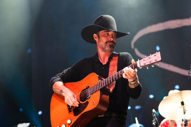 PHOTOS: Ryan Bingham & The Texas Gentlemen in Boston, MA (06.03.26)