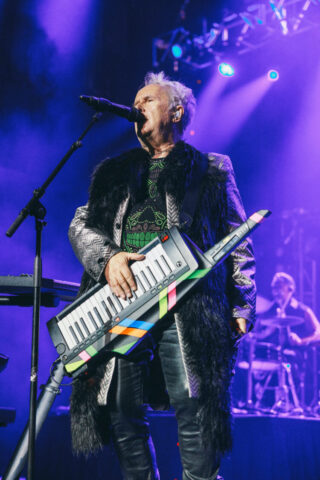 Howard Jones
