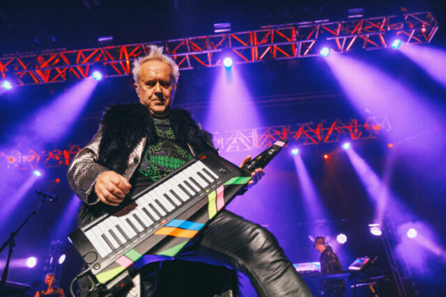 Howard Jones