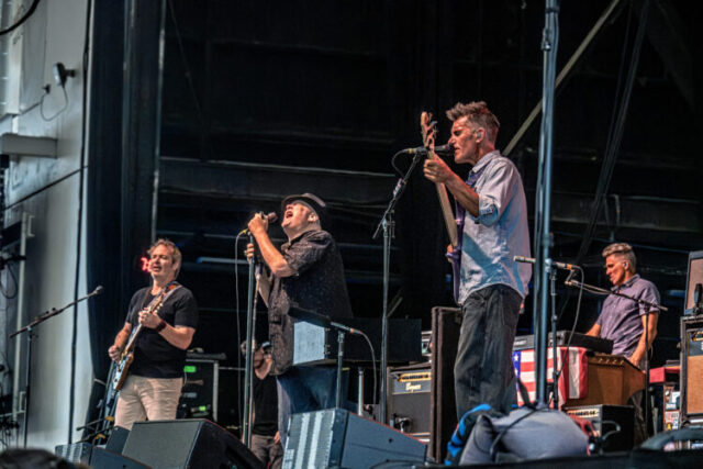 Blues Traveler