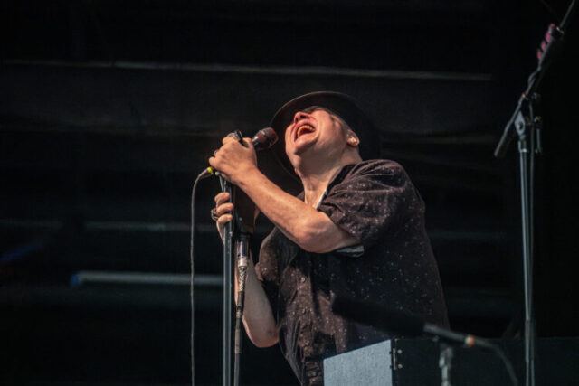 Blues Traveler