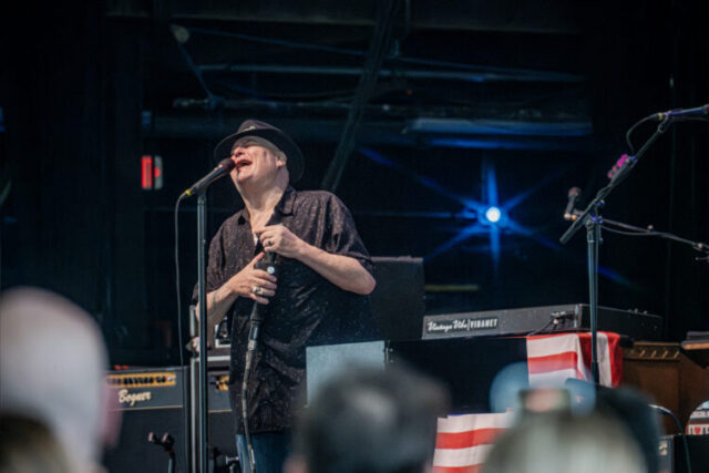 Blues Traveler