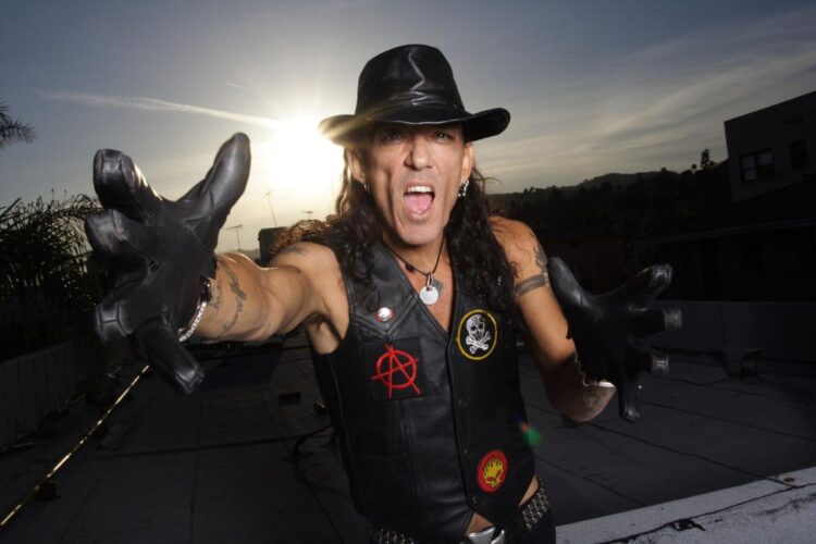 LIVE REVIEW: Stephen Pearcy in Lincoln, RI (08.08.26)