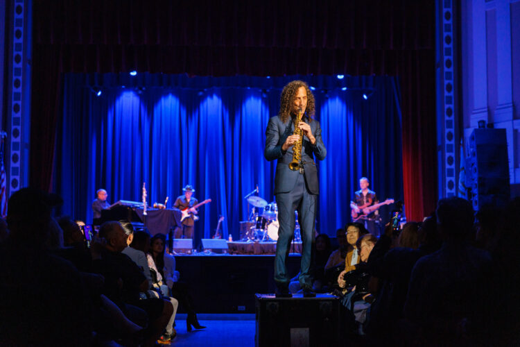 LIVE REVIEW + PHOTOS: Kenny G in Lexington, MA (09.17.26)