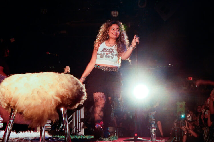 PHOTOS: Bella Kay in Boston, MA (09.12.26.)