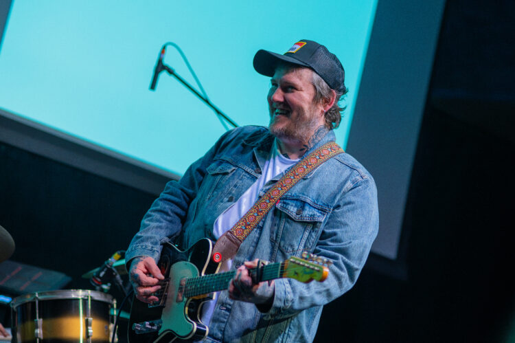 PHOTOS: Brian Fallon, Dave Hause in Somerville, MA (09.12.26)