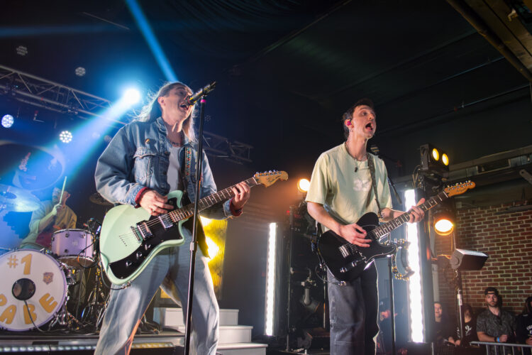PHOTOS: Arrows in Action, Good Boy Daisy in Boston, MA (09.15.26)